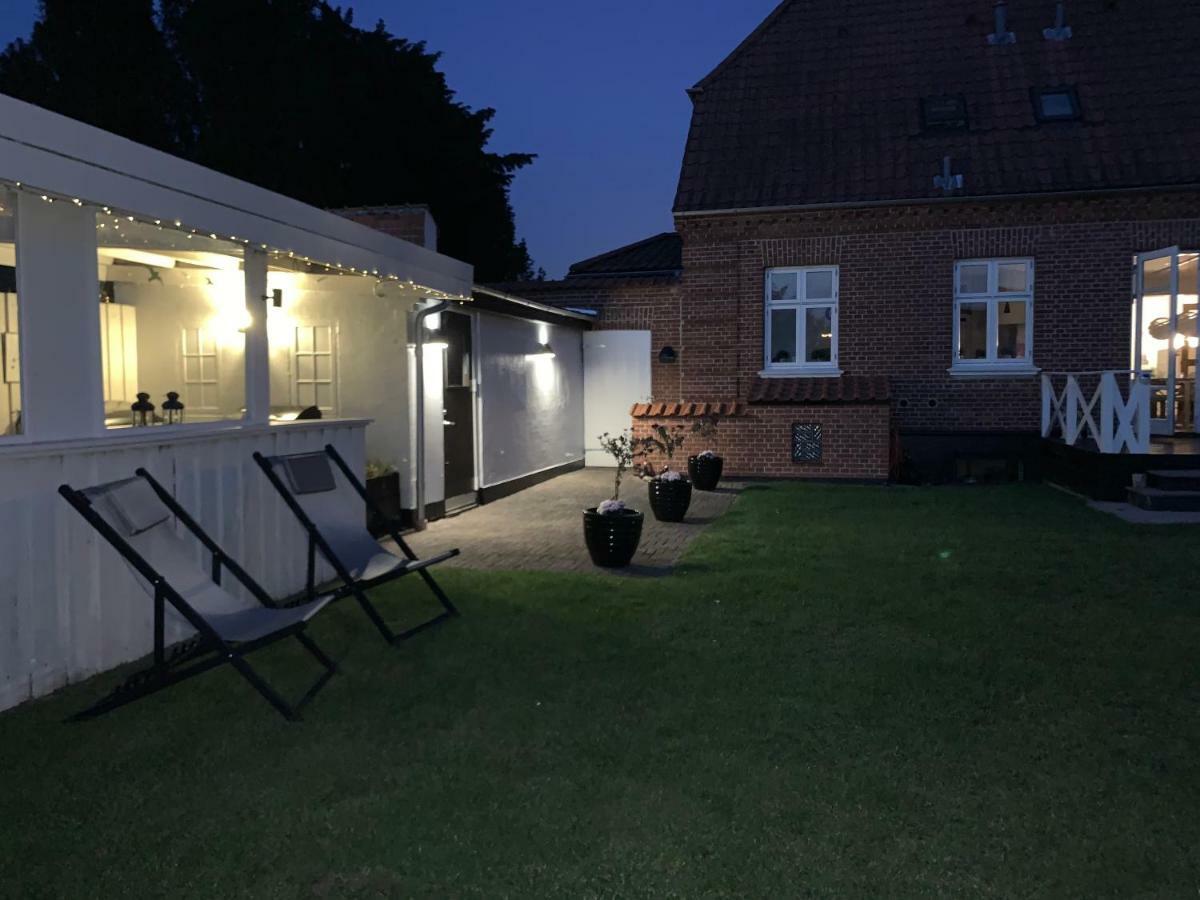 H. C. Lumbyes Vej - Kaelderlejlighed Odense Dış mekan fotoğraf